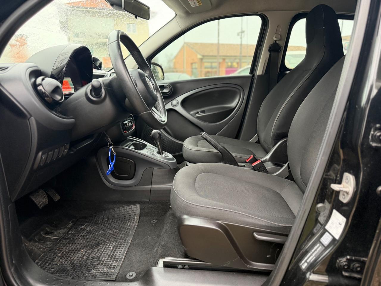 Smart ForFour 70 1.0 twinamic Passion NEOPATENTATI