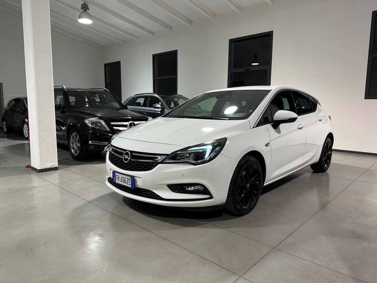 Opel Astra 1.6 CDTi 110CV Start&Stop 5 porte Innovation
