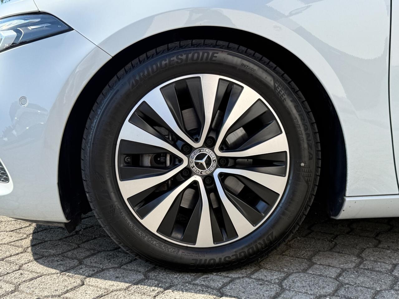 Mercedes-benz A 180 d |PELLE|CERCHI IN LEGA|LED