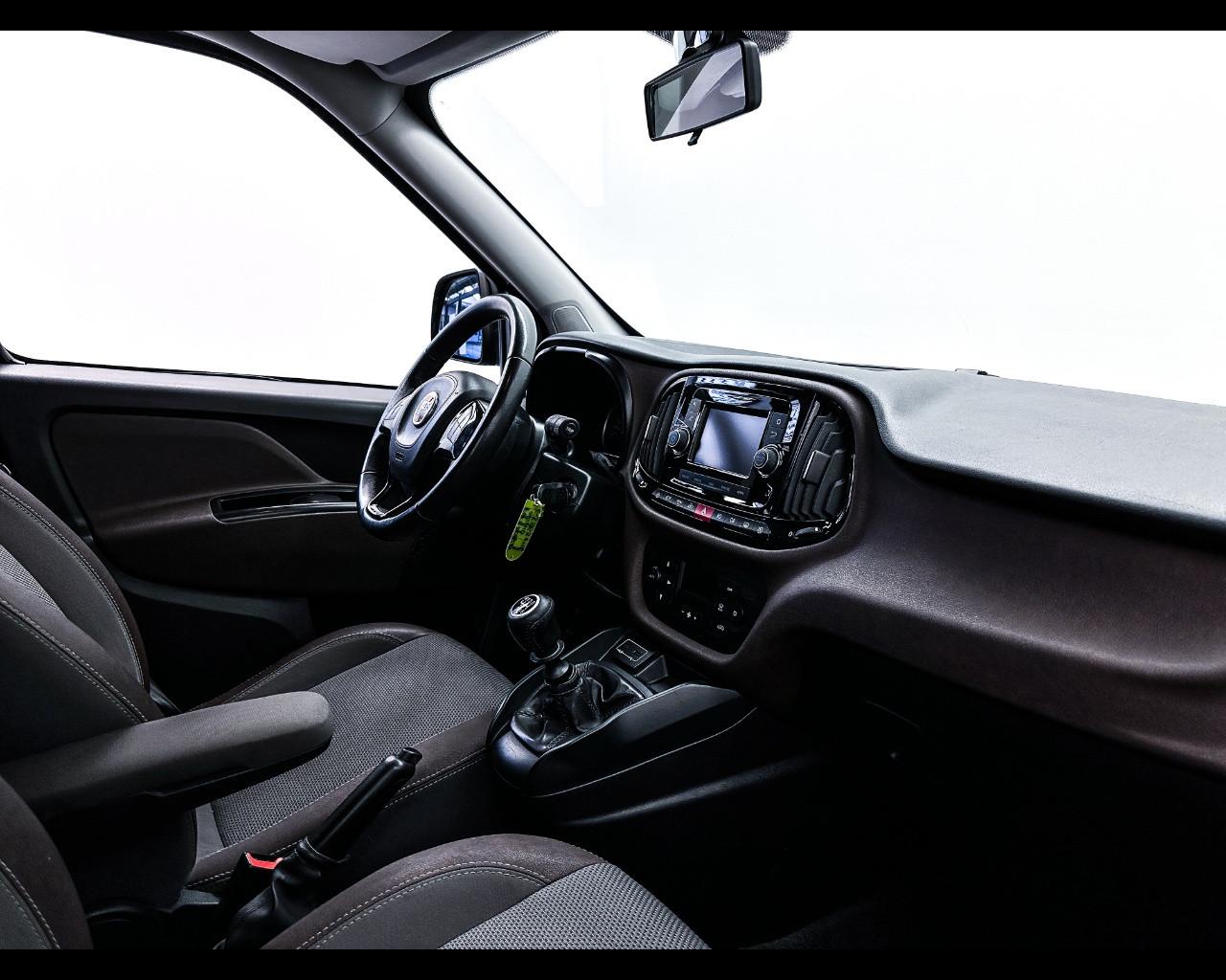 FIAT Doblò 3ª serie - Doblò 1.6 MJT 16V 120CV Trekking