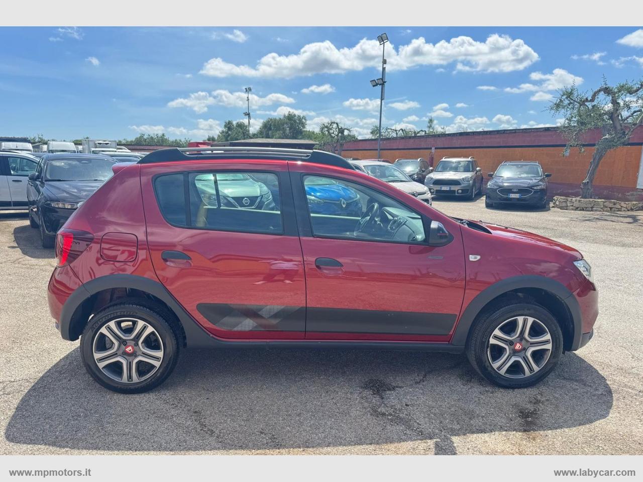 DACIA SANDERO STEPWAY TECHROAD 0.9 TCe GPL 90CV