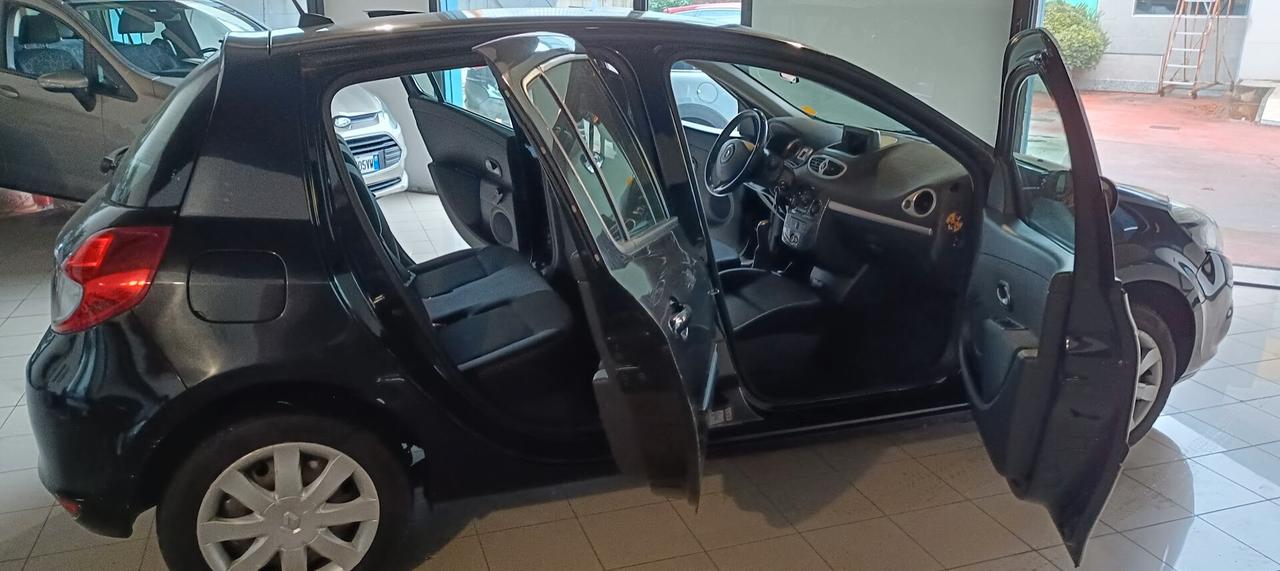 Clio 1.2 GPL SOLO 125MILA KM! e FRIZIONE NUOVA!!!!!!!!