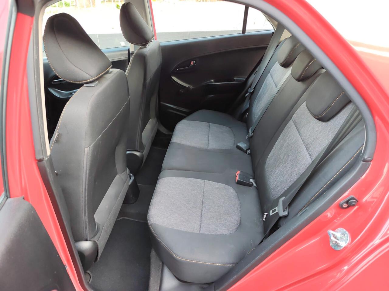 Kia Picanto 1.0 BENZINA CON NAVIGATORE