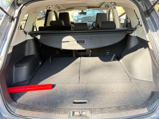 NISSAN Qashqai+2 1.6 16V Visia 7 POSTI BENZINA TETTO PANORAMICO