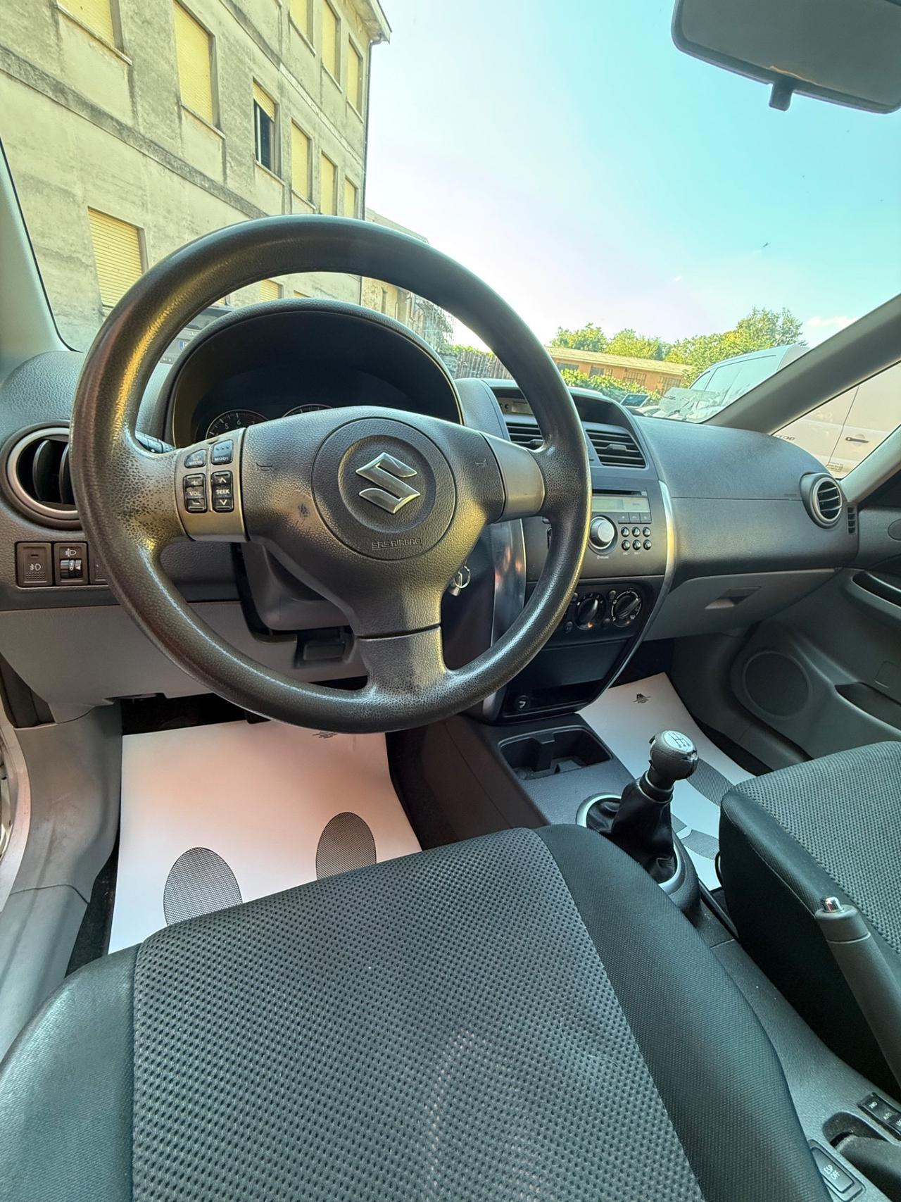Suzuki SX4 1.6 16V Urban Line