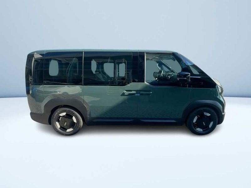 Kia PV5 Passenger Long Range Earth