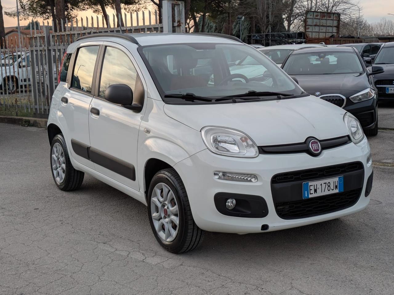 Fiat Panda 0.9 TwinAir Turbo Natural Power Lounge