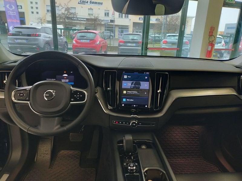 Volvo XC60 B4 (d) automatico Plus Bright