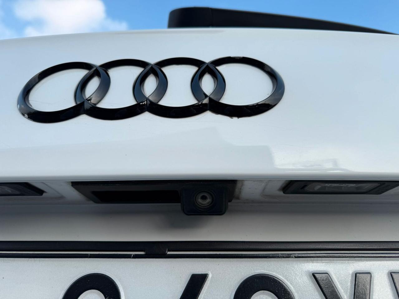 Audi A6 Avant 3.0 TDI 245CV S-line diesel quattro. S tronic. Business plus