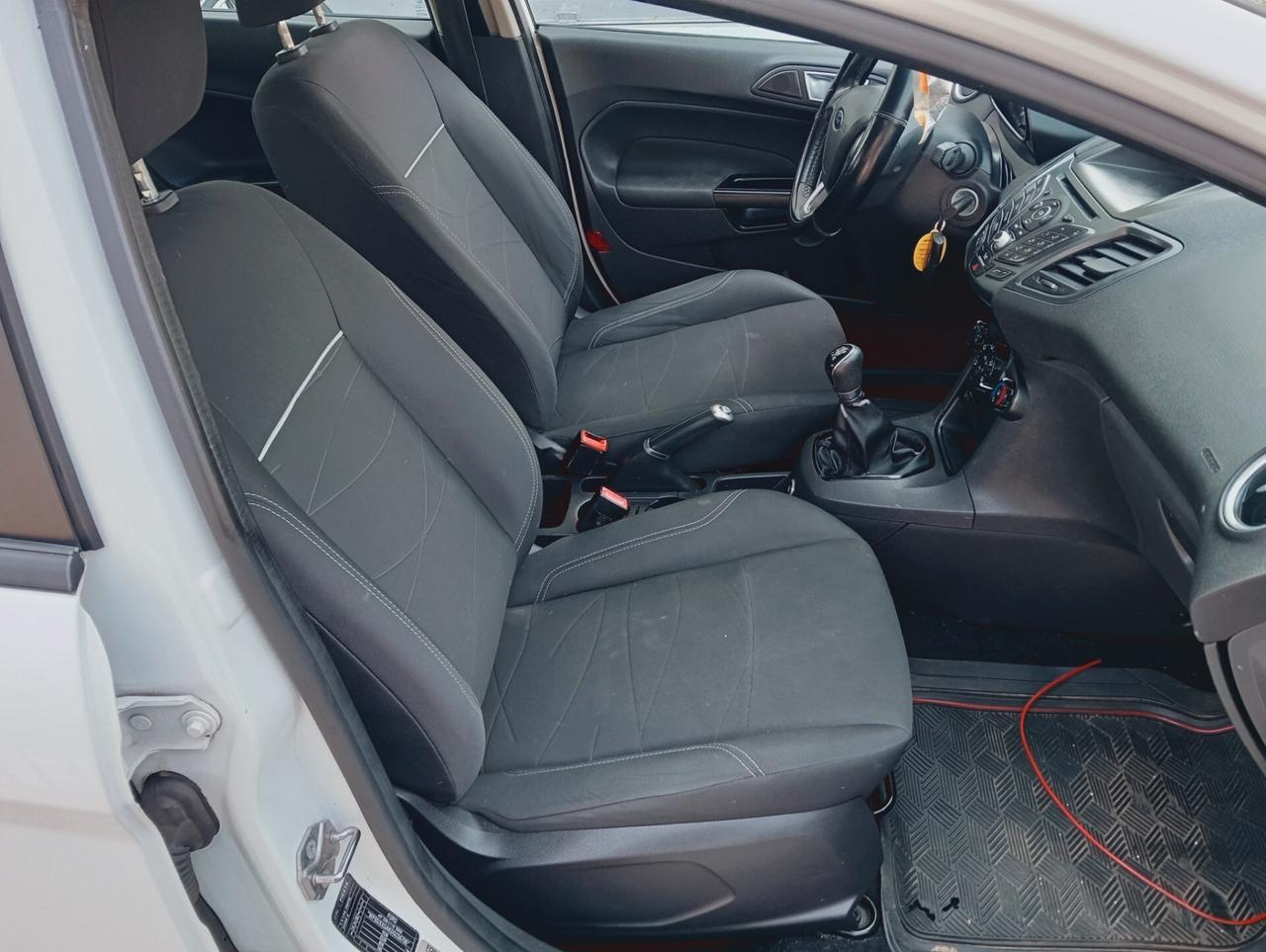 Ford Fiesta 1.4 5p. Bz.- GPL Titanium