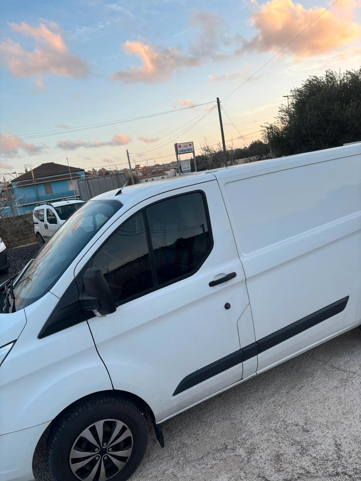 Ford Transit Custom 270 2.0 TDCi 170 PC Furgone Trend