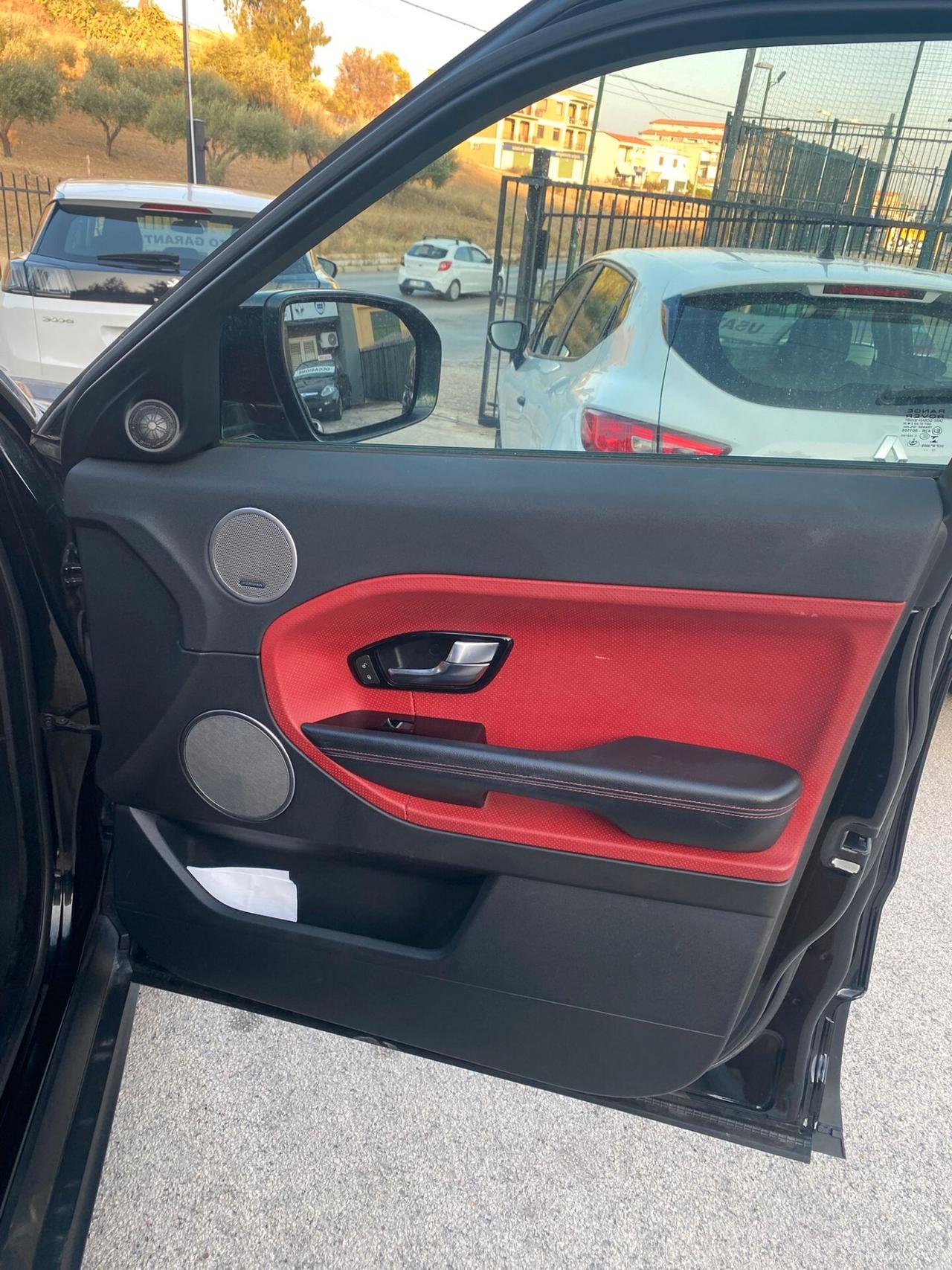 Land Rover Range Evoque 2.2 Sd4 5p. Dynamic Limited Edition