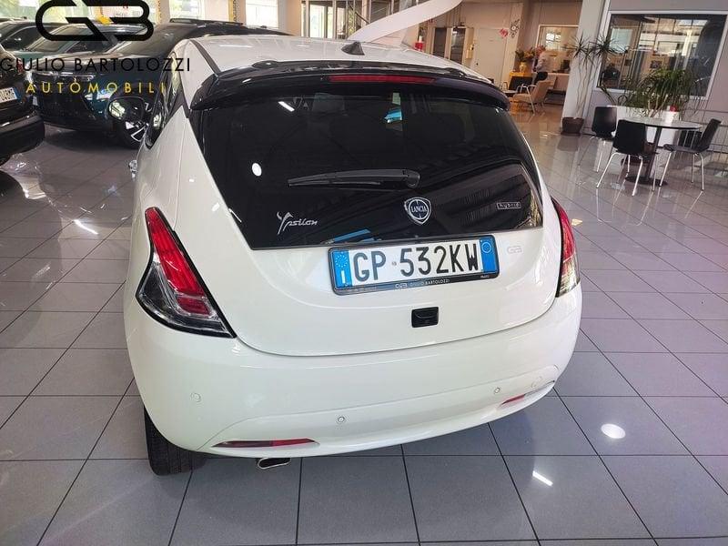 Lancia Ypsilon 1.0 FireFly 70cv S&S Hybrid GOLD PLUS