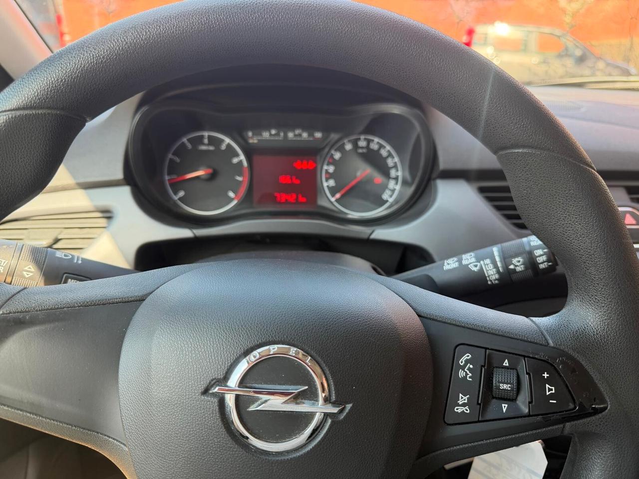 Opel Corsa 1.2 5P. Benzina