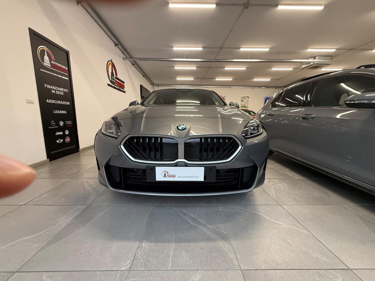 Bmw 120 48V 5p. BUSINESS