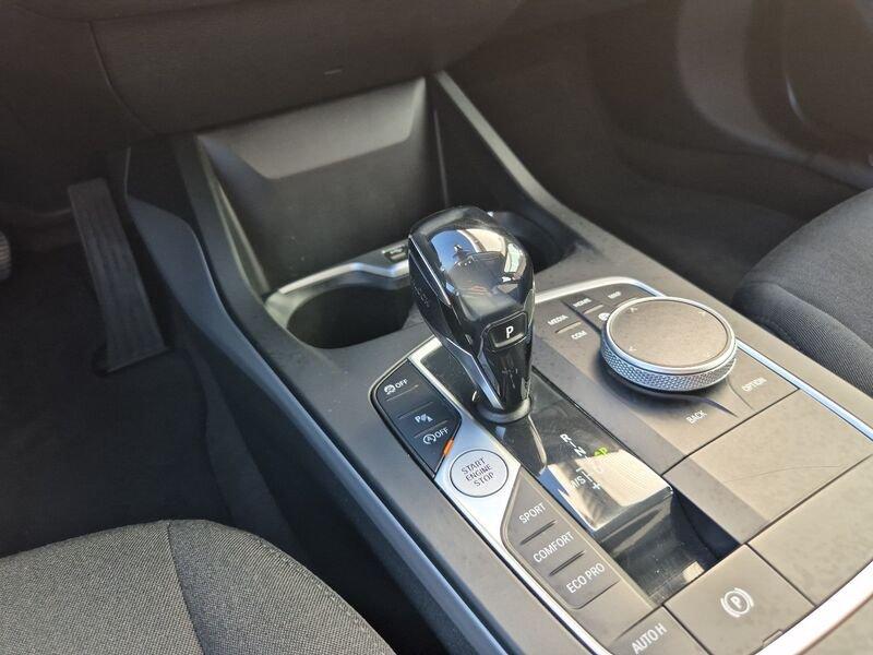 BMW Serie 1 116d 5p. Business Advantage