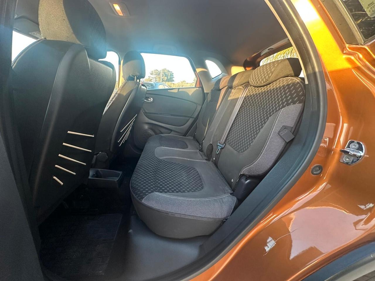 Renault Captur 1.5 dCi 110 CV Energy Initiale Paris