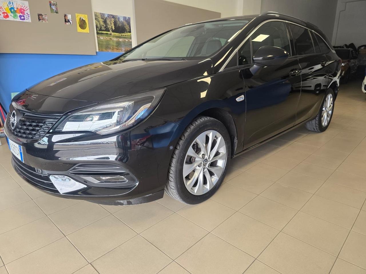 Opel Astra 1.4 Turbo 110CV EcoM Sports Tourer Dynamic