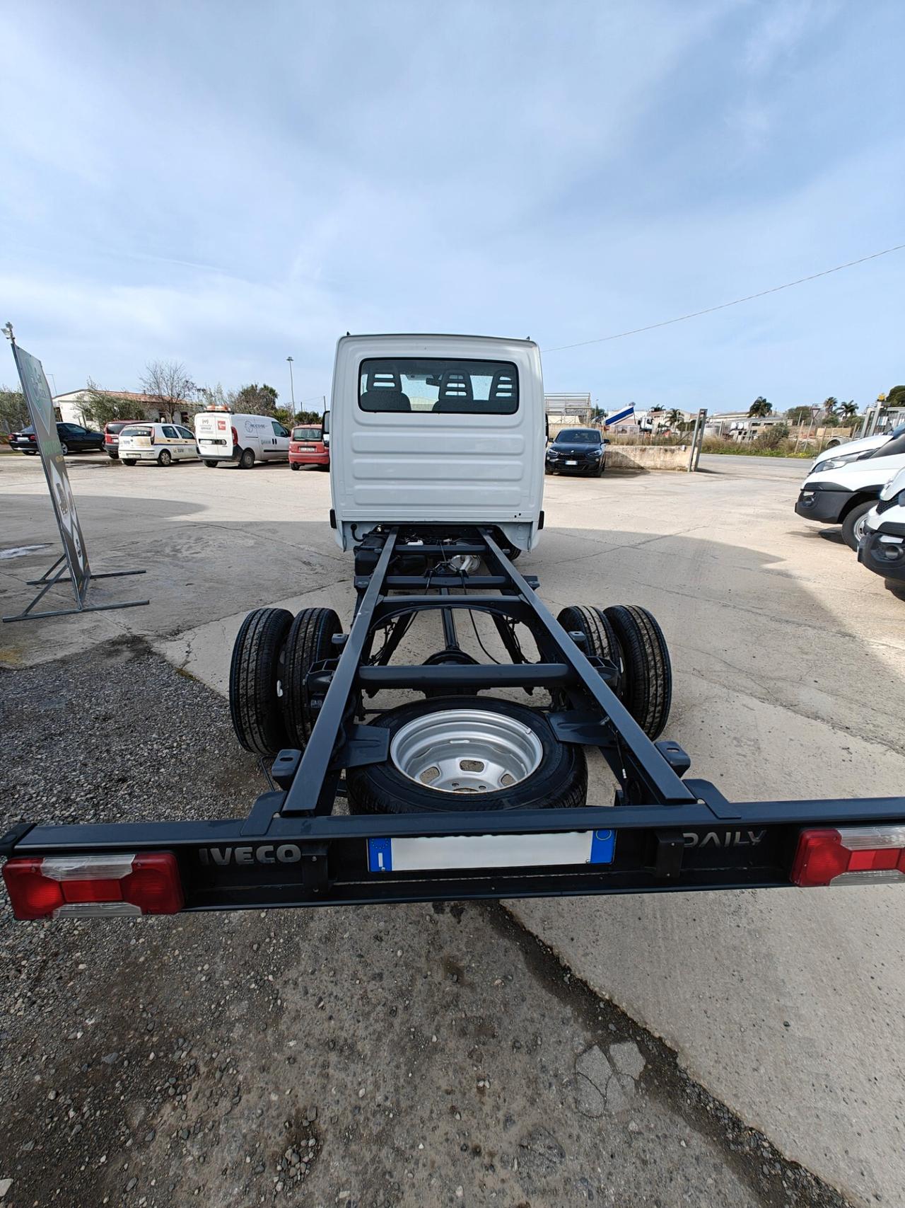 Iveco Daily 35c13 - 2013