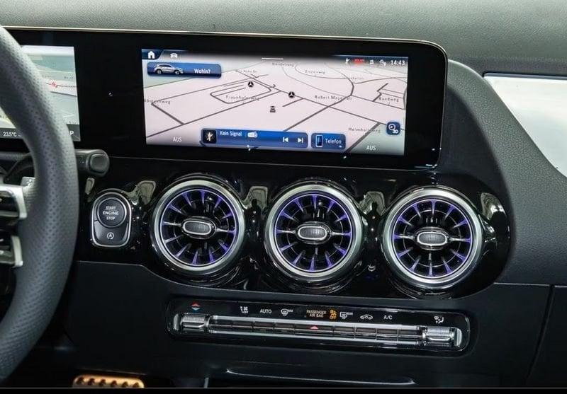 Mercedes-Benz GLA GLA 180 AMG Line ADVANCE PLUS LED CAMERA KEYLESS