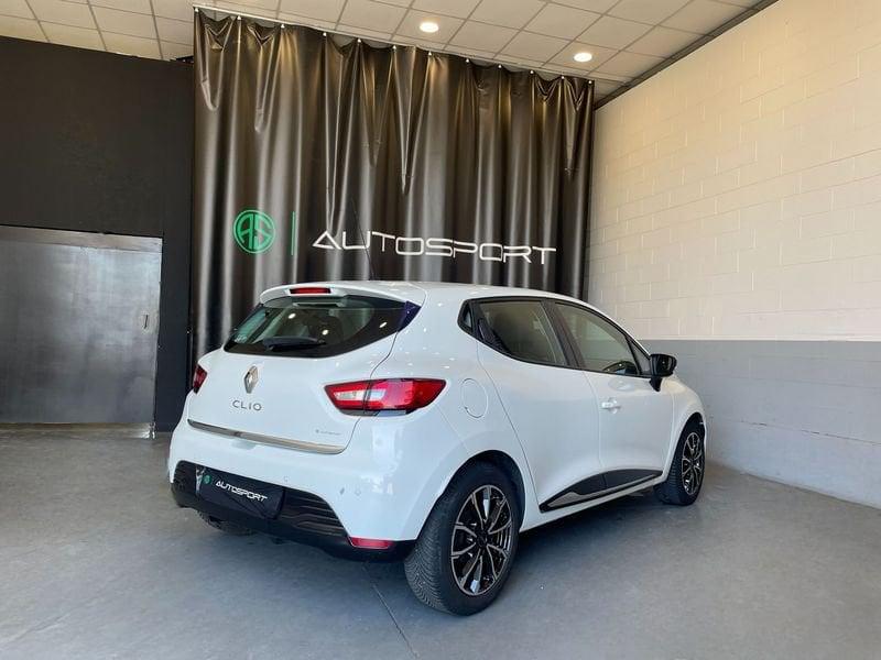 Renault Clio 1.2 16v 75cv Zen