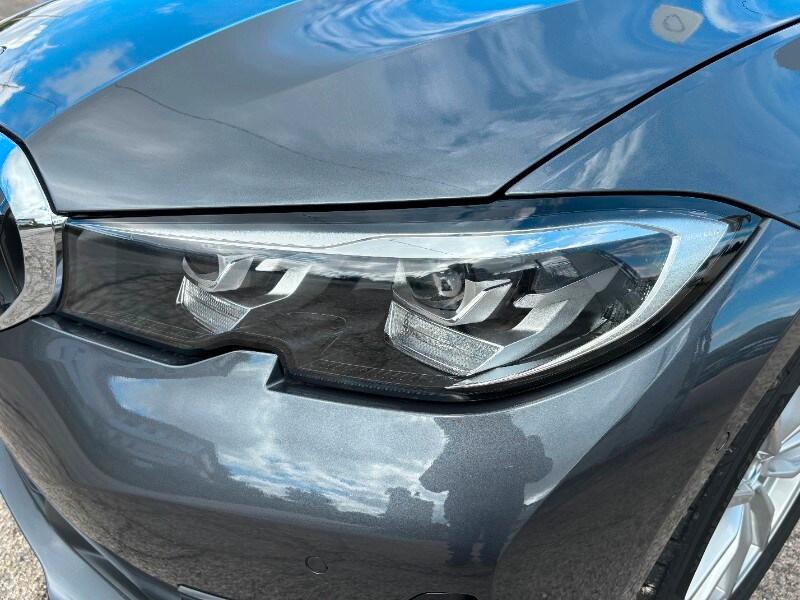 BMW Serie 3(G20/1-80/1) 320e Touring Business A...