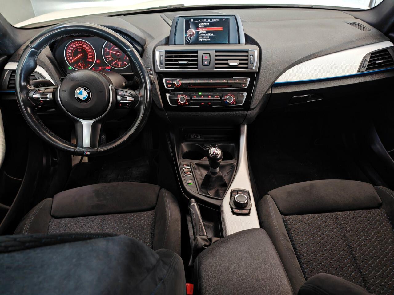 Bmw 118 118d 5p. Msport