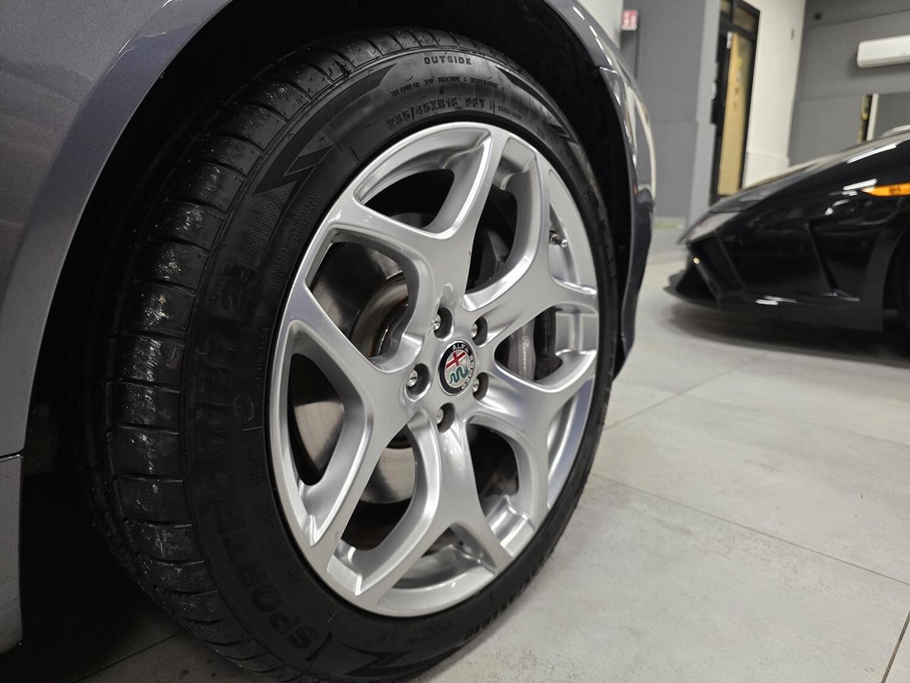 Alfa Romeo Brera 2.4 JTDM 200CV UN PROPRIETARIO_TETTO_ALCANTARA_TOP