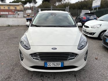 Ford Fiesta 1.0 Ecoboost Hybrid 125 CV 5 porte ST-Line