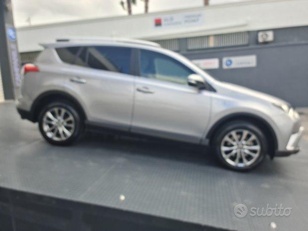Toyota RAV 4 Business
