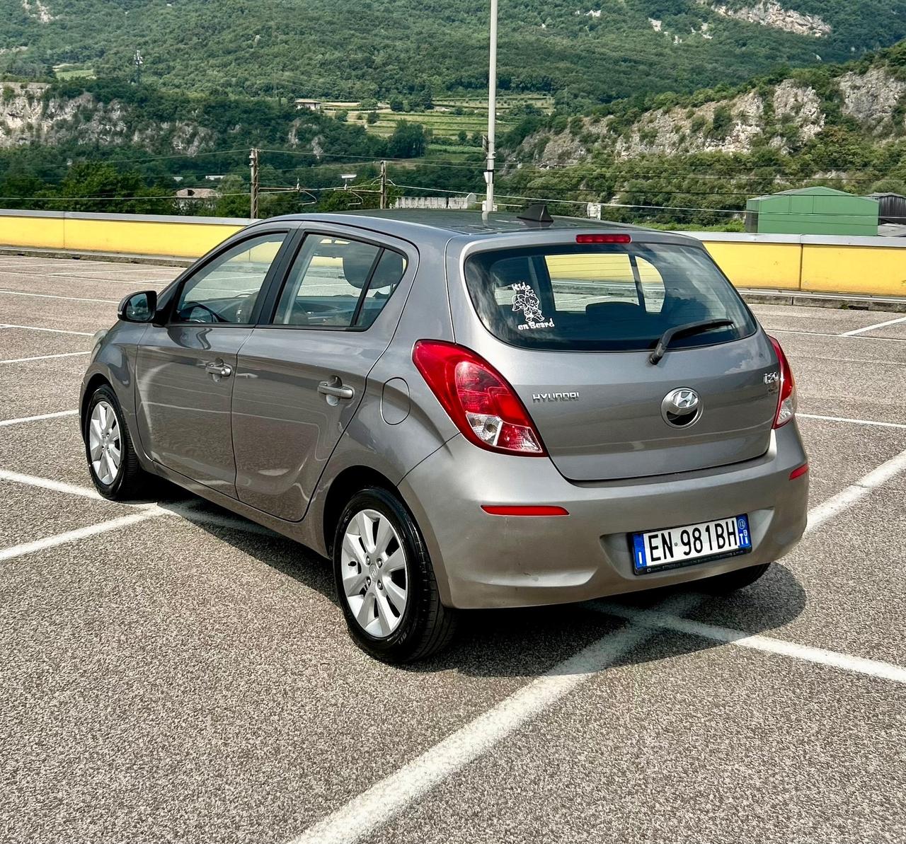 Hyundai i20 1.2 5p. Sound Edition Neopatentati