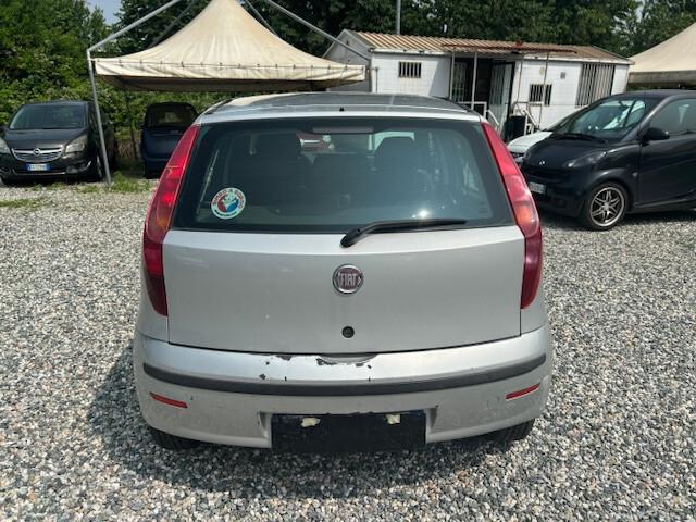 FIAT PUNTO 1.2 ADATTA A NEOPATENTATI - FRIZIONE NUOVA