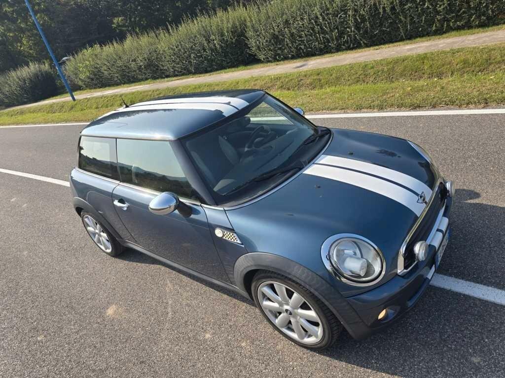 MINI 1,6 BENZINA- ABBEY ROAD- OK NEOPATENTATI