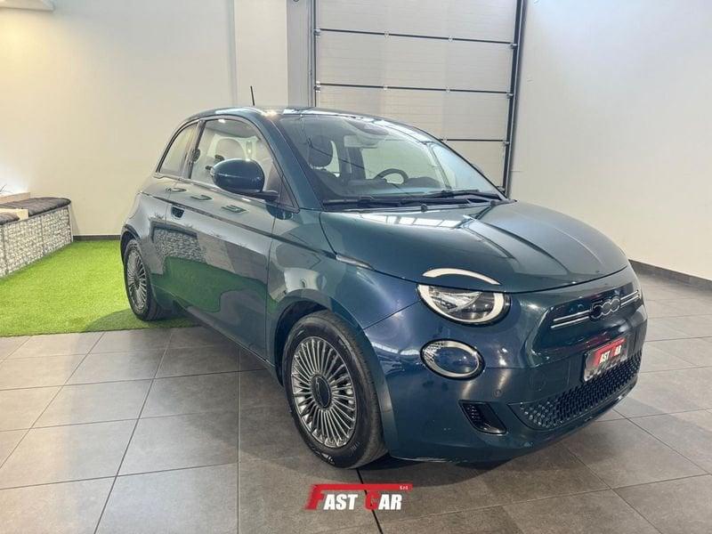 FIAT 500 La Prima Berlina