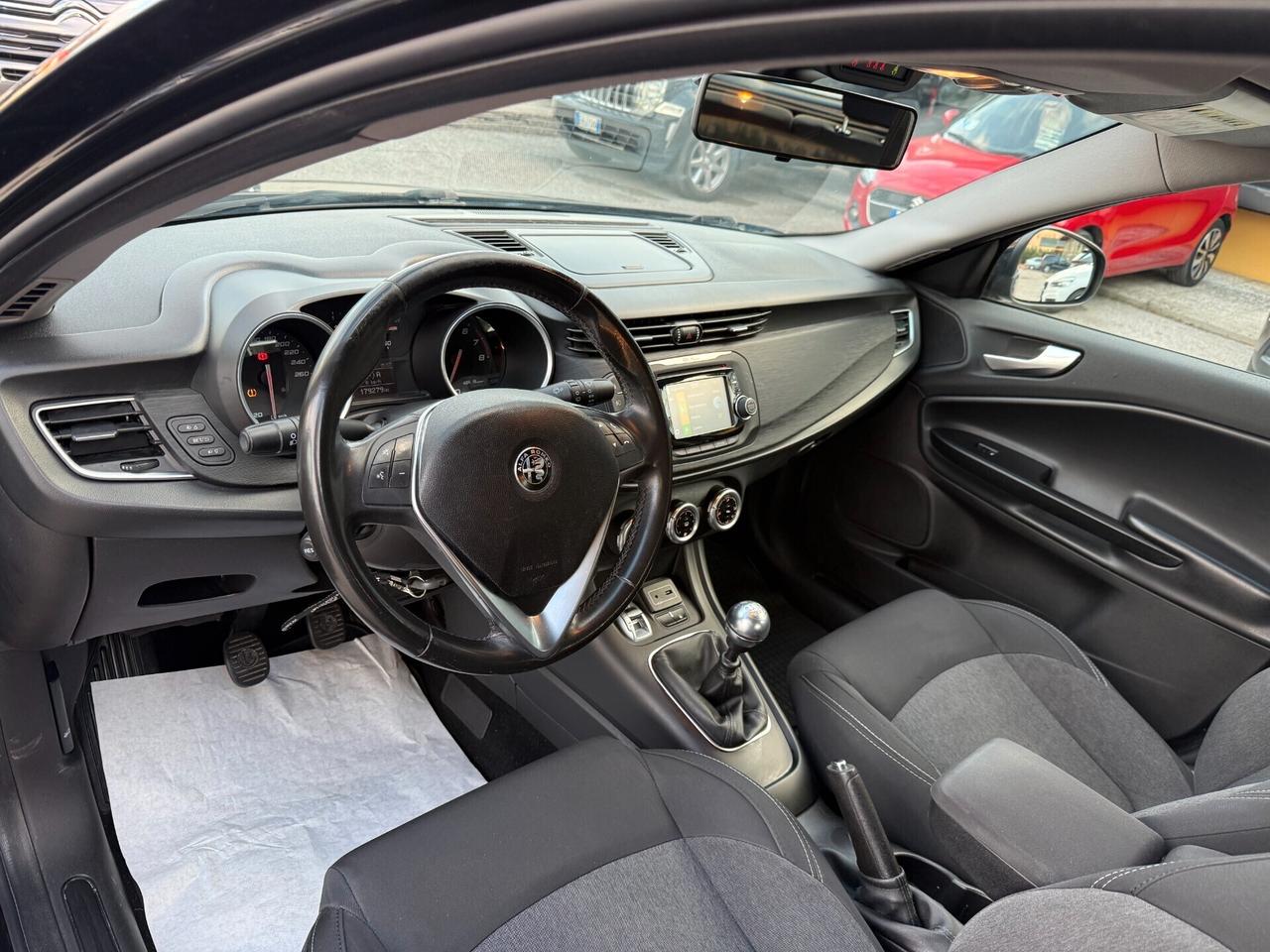 " UNA CHICCA " Alfa Giulietta 1.4 Turbo 120 CV GPL