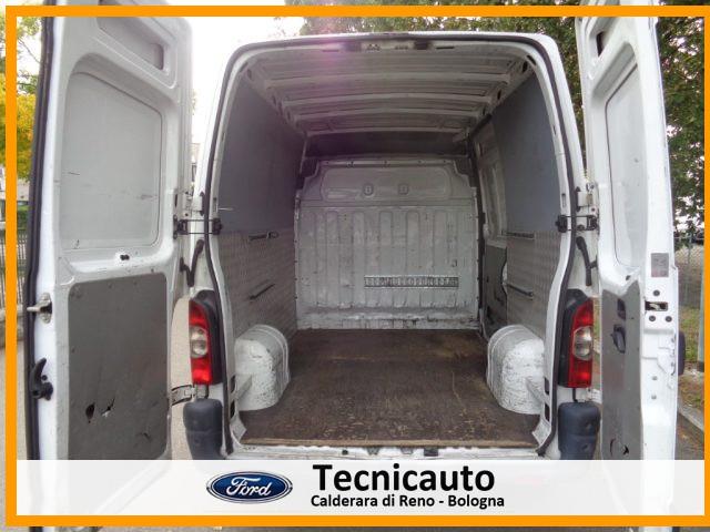 RENAULT Master T28/120 2.5 dCi PC-TN Furgone Ice