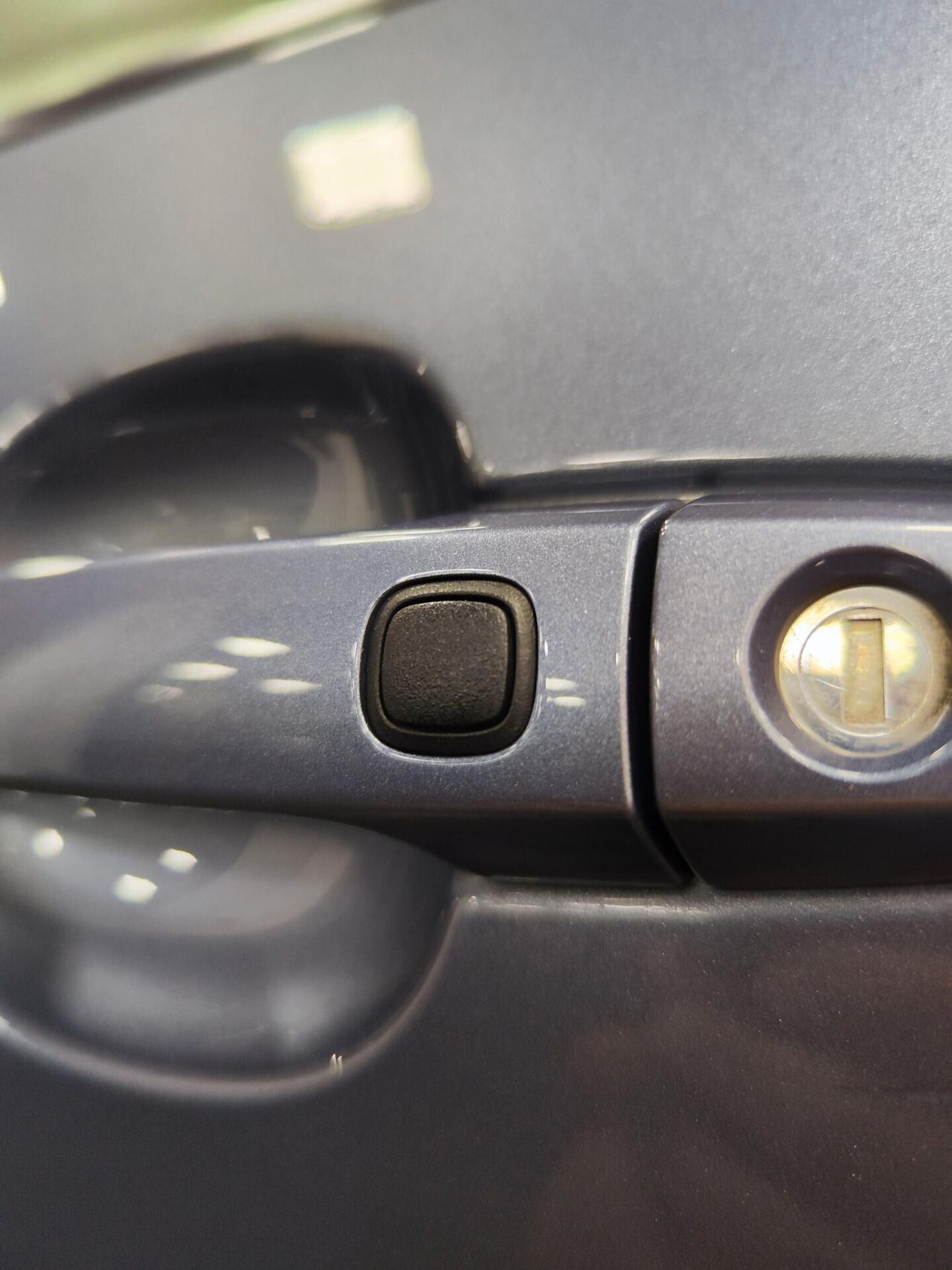 Toyota Aygo X 1.0 72 CV 5 porte JBL Special Edition UNICO PROPRIETARIO