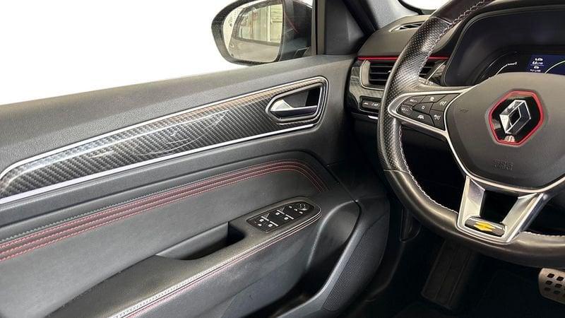 Renault Arkana 2021 1.6 E-Tech full hybrid R.S. Line Auto 145cv