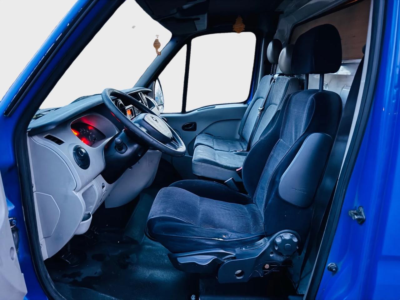 Nissan Interstar anno 2010 2.5 tdi 290.000km