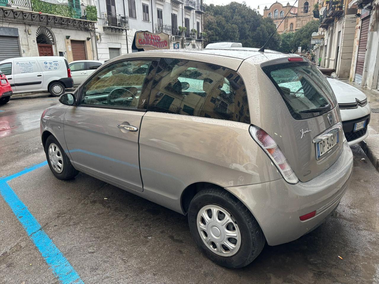 Lancia Ypsilon 1.2 Argento NEOPATENTATI FINANZIABILE