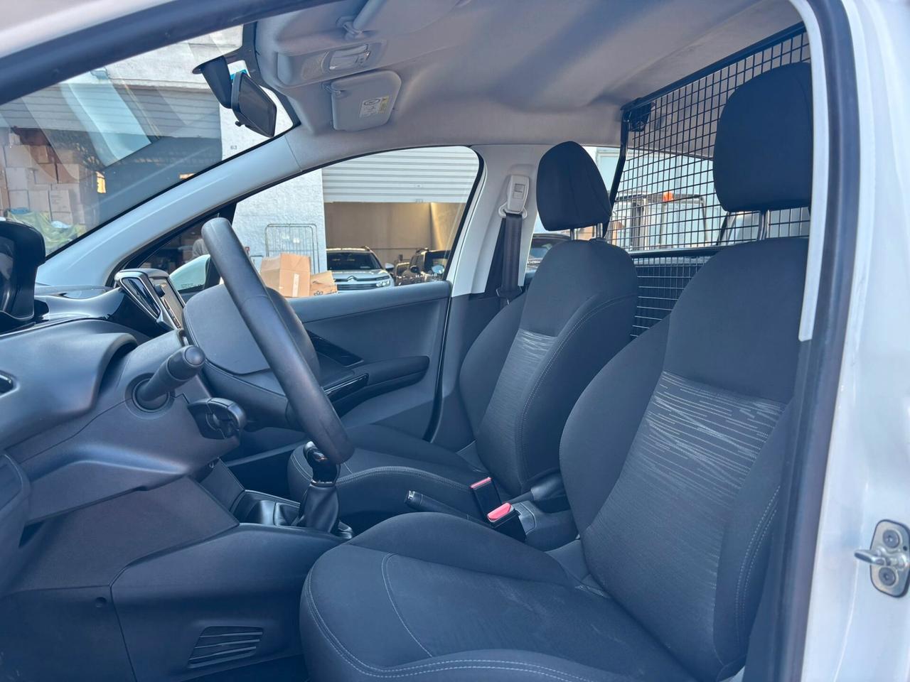 Peugeot 208 BlueHDi 100 S&S 5 porte Van Active