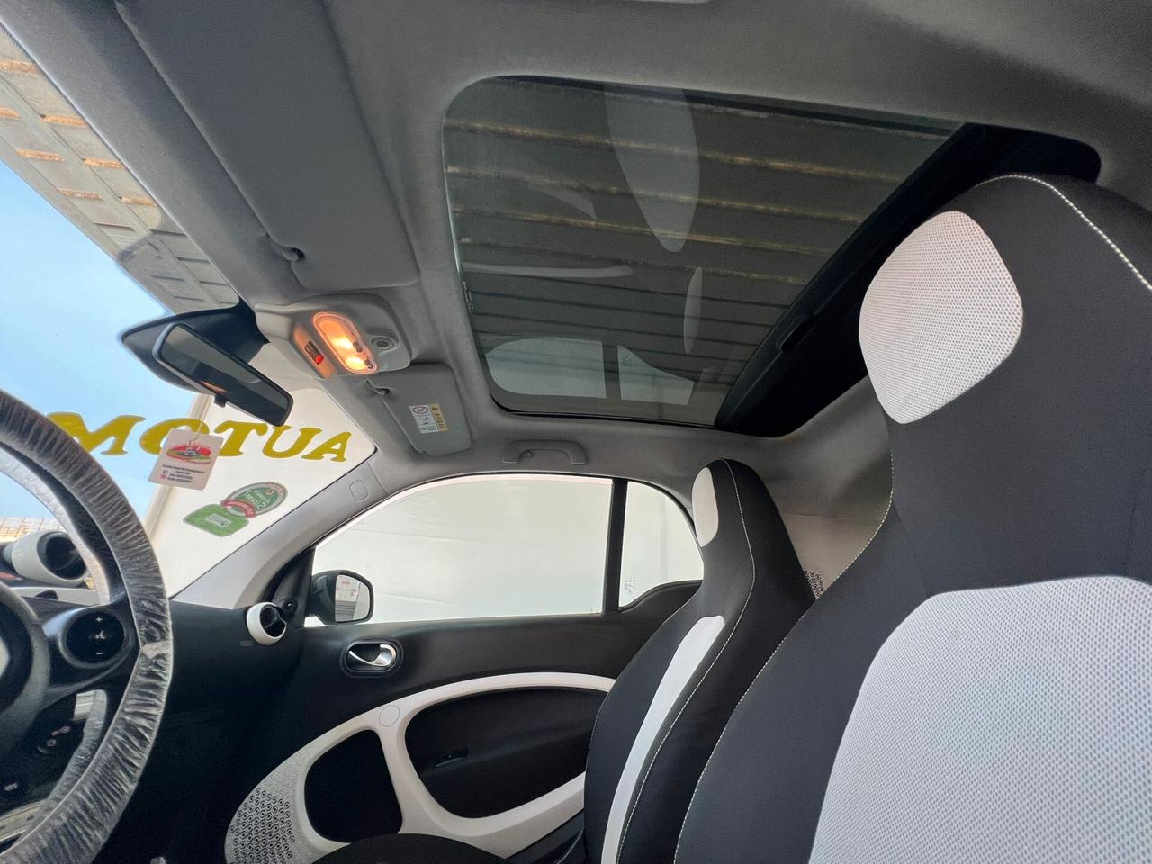 SMART 453 FORTWO 1.0 BENZINA 71CV AUTOMATICA