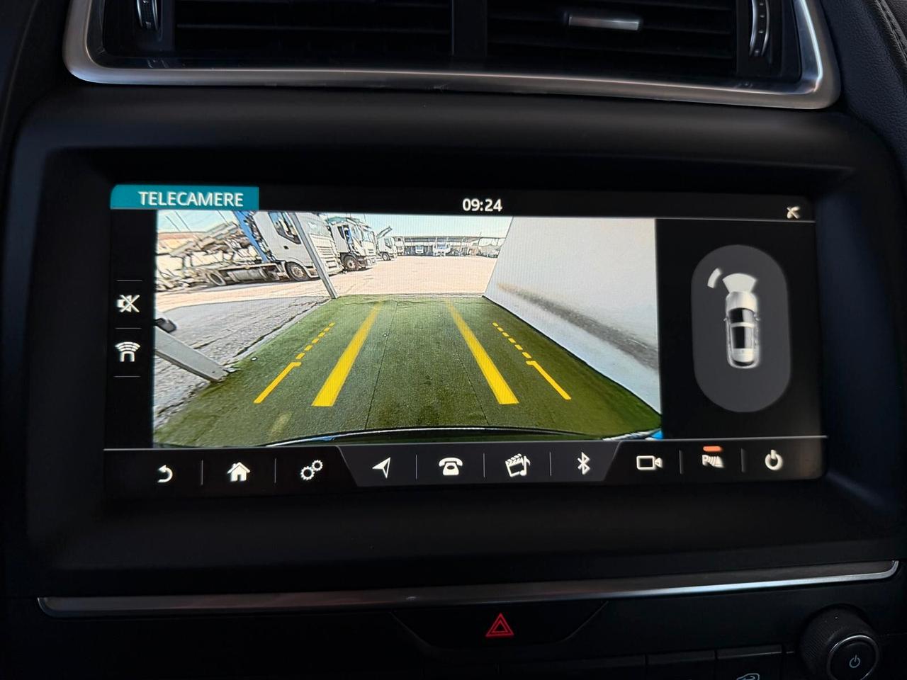 Jaguar E-Pace 2.0D 150 CV AWD R-Dynamic S