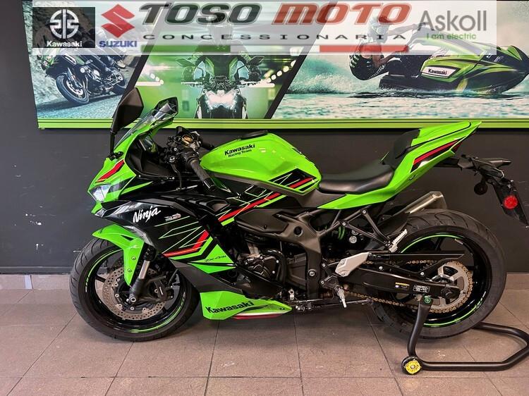 Kawasaki Ninja ZX-4 RR