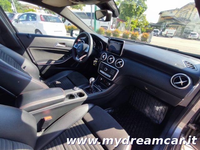 MERCEDES-BENZ A 200 d Sport