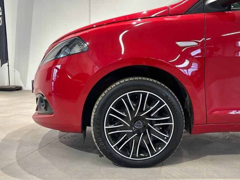 Lancia Ypsilon 1.0 FireFly 70cv Hybrid Gold