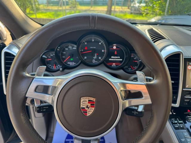 PORSCHE Cayenne 3.0 Diesel V6 245CV NAVI