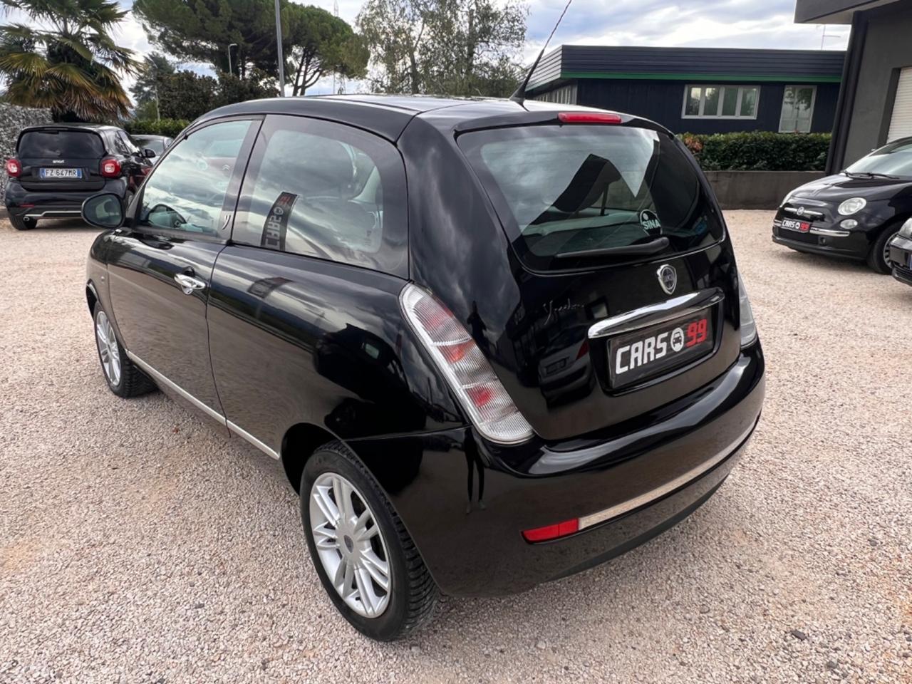 Lancia Ypsilon 1.2 69 CV Platinum