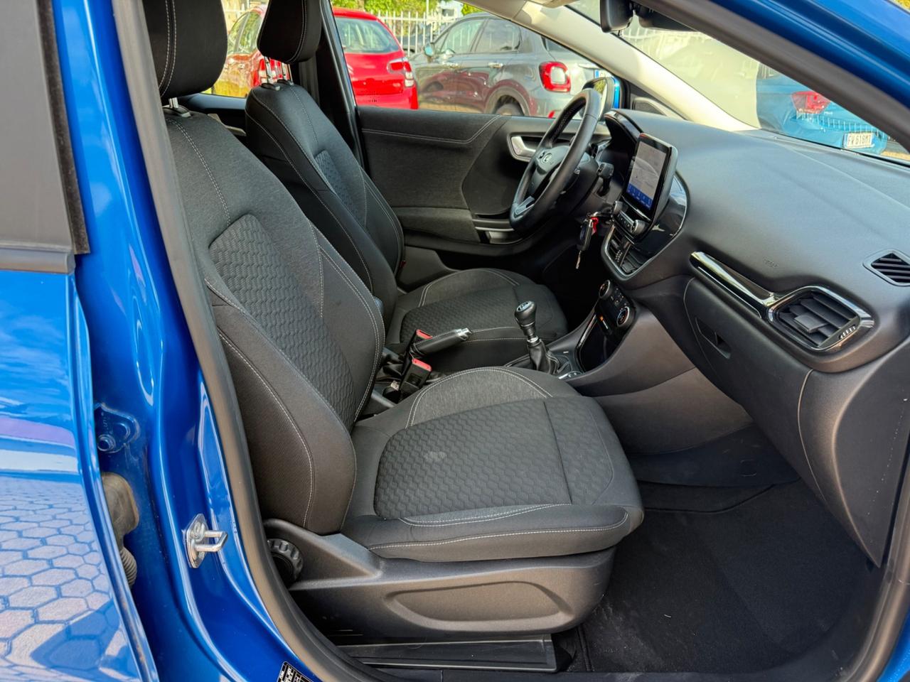 Ford Puma 1.0 EcoBoost Hybrid 125 CV S&S Titanium ok neopatentati