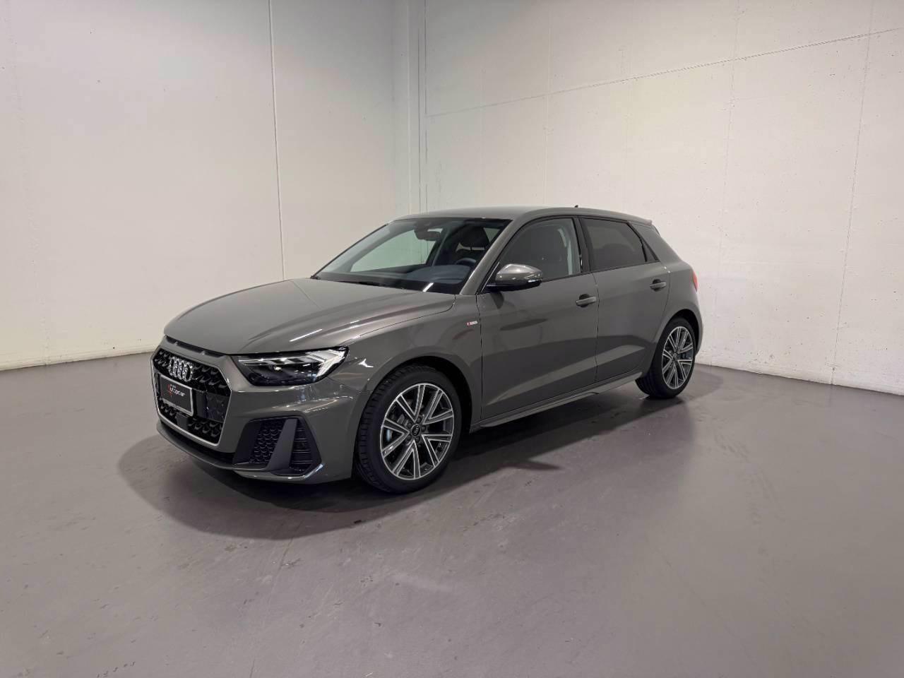 AUDI A1 SPORTBACK 30 TFSI S-TRONIC S-LINE EDITION